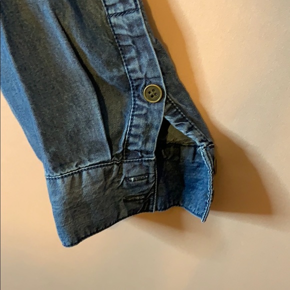 ‘FOREVER 21’ LONG SLEEVE DENIM TOP!!! - Picture 6 of 7
